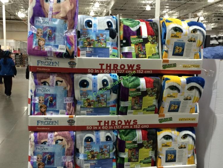 costco1021609licensedthrowall CostcoChaser