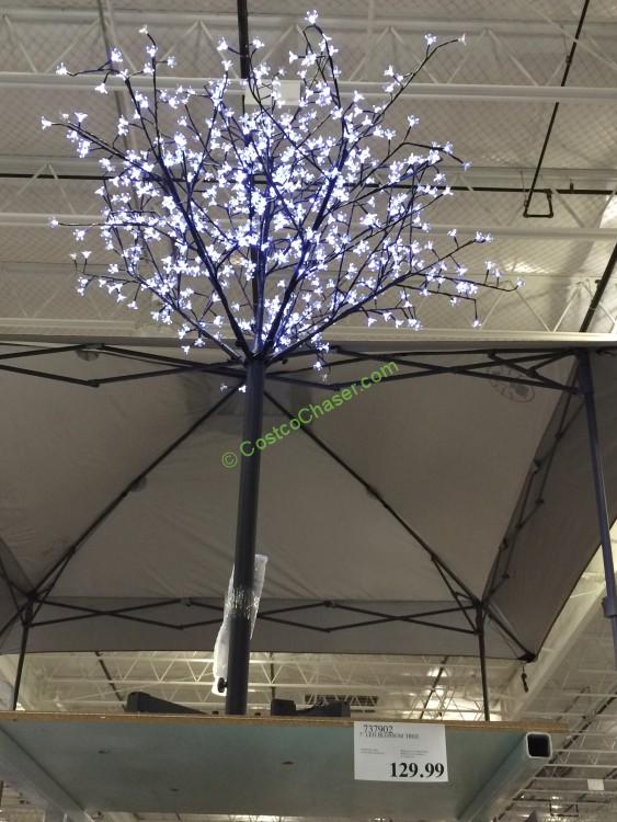 7’ Led Blossom Tree with 600 Cool White LED Lights