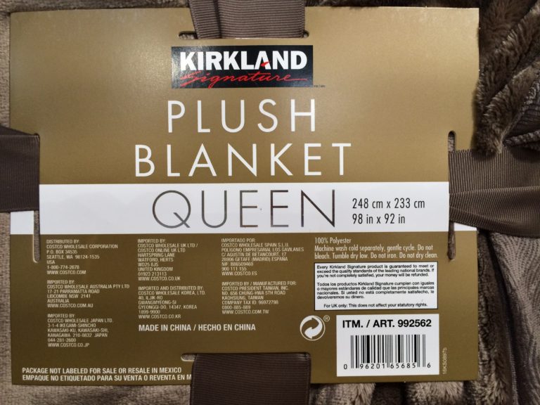 Costco992562KirklandSignatureBlanket Queenback CostcoChaser