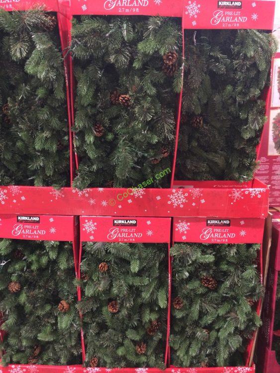 Costco-753511-Decorated-32-Wreath-with 50-LED-Lights-all