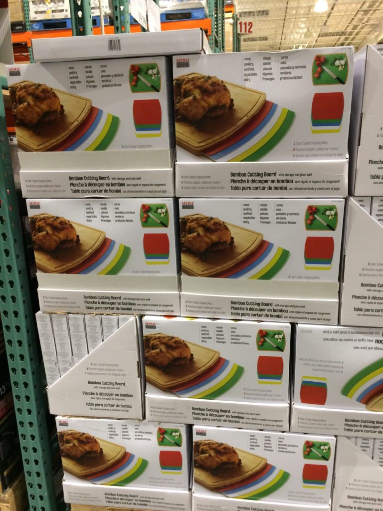 Costco1059638SevilleClassicsBambooCuttingBoardwithMatsall