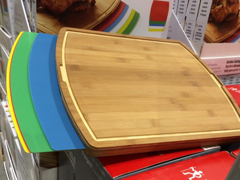 Costco1059638SevilleClassicsBambooCuttingBoardwithMats1