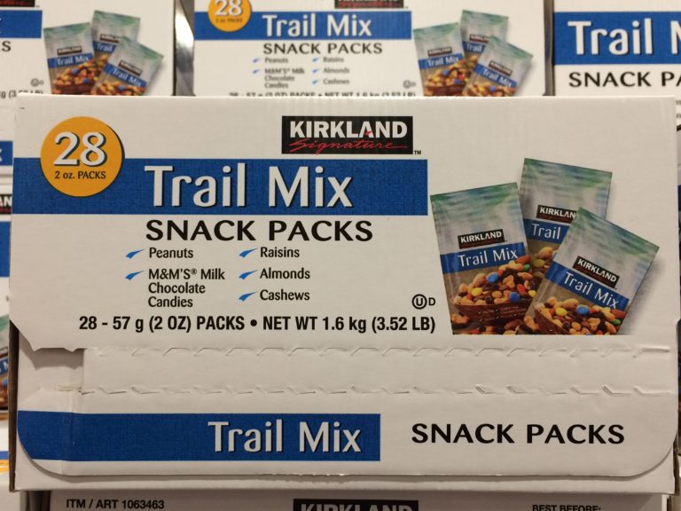 Costco1063463KirklandSignatureTrailMixVendbox CostcoChaser