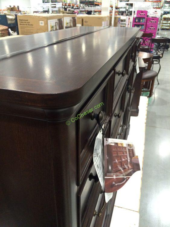 Costco1074755UniversalBroadmooreGentlemansChest1 CostcoChaser