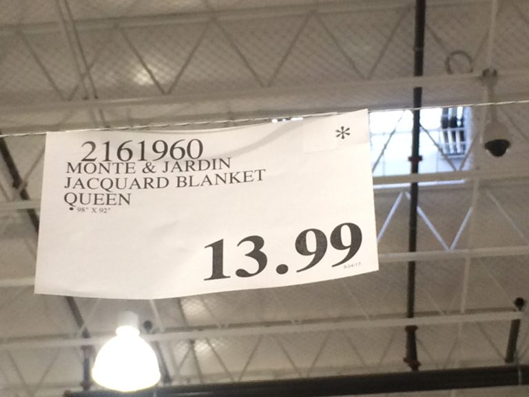 Monte & Jarden Jacquard Velvet Blanket Queen & King CostcoChaser