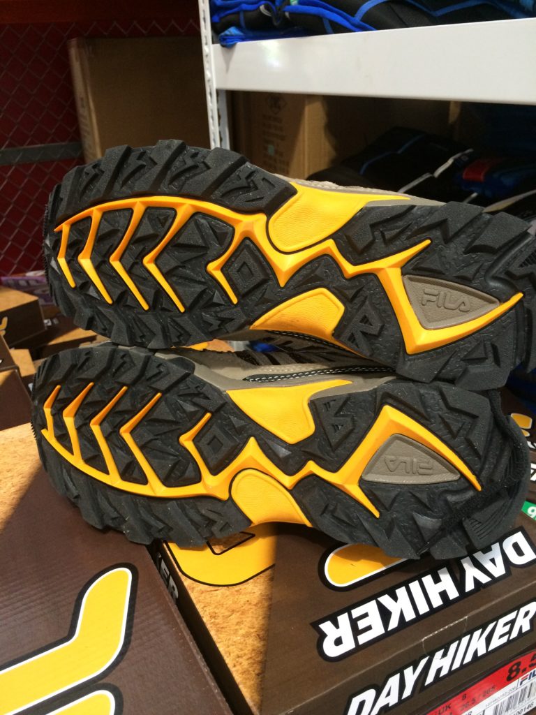 Costco11001451100146FilaTrailShoe2 CostcoChaser