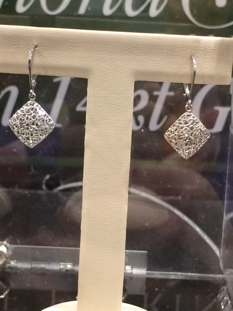 14kt White Gold Diamond Cut Dangle Earrings CostcoChaser