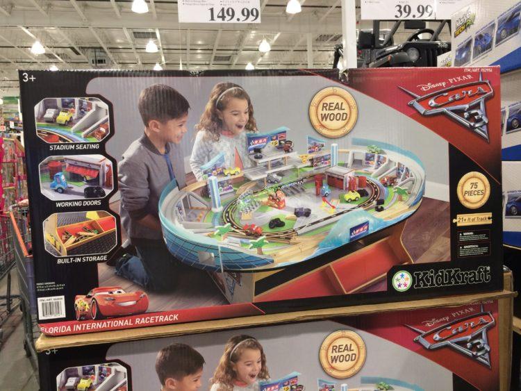 Costco952956Kidkraft DisneyPixarCars3InternationalSpeedwaybox