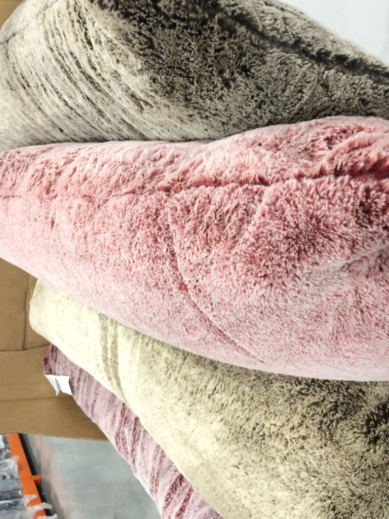 Costco4058183ArleeHomeFashionsPlushFauxFurBodyPillow2