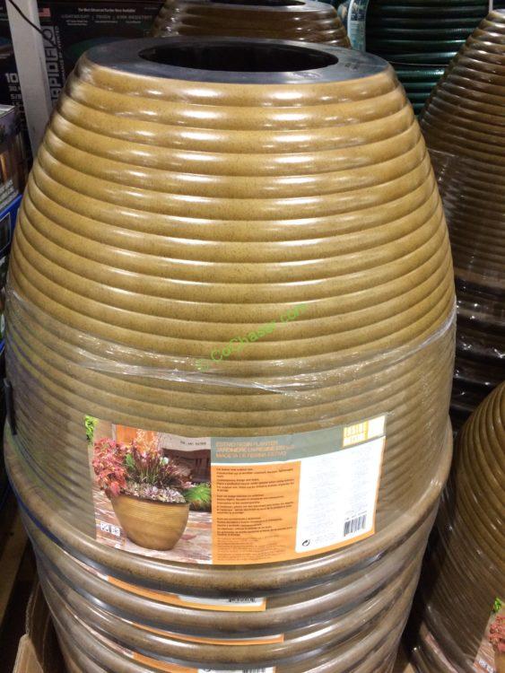 Costco1031648EstivoResinPlanter CostcoChaser