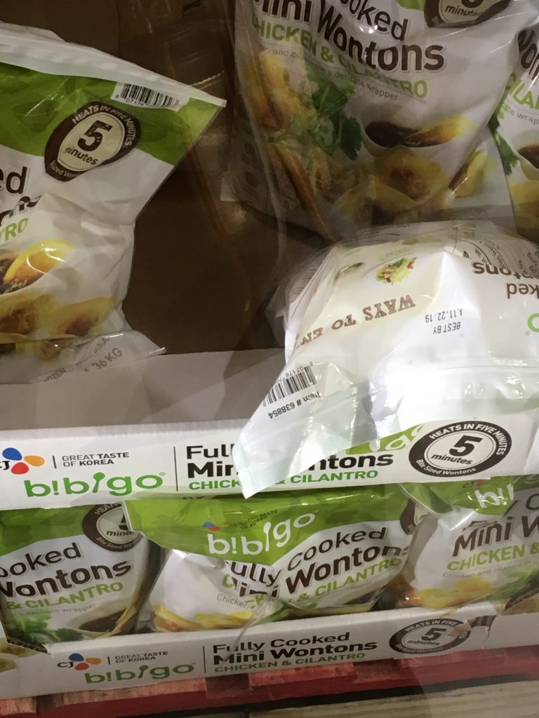 Costco638854BibigoMiniChickenWonton CostcoChaser