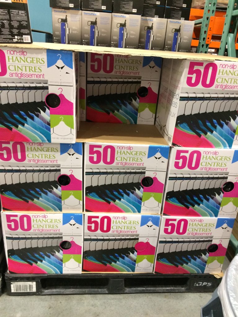 Costco1193759FlockedNonSlipHangers50packall CostcoChaser