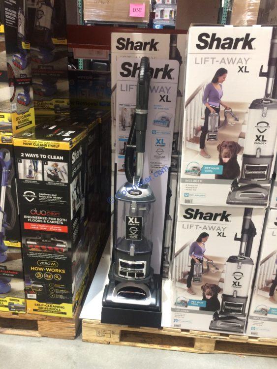 Shark Lift-Away XL Upright Vacuum, UV550