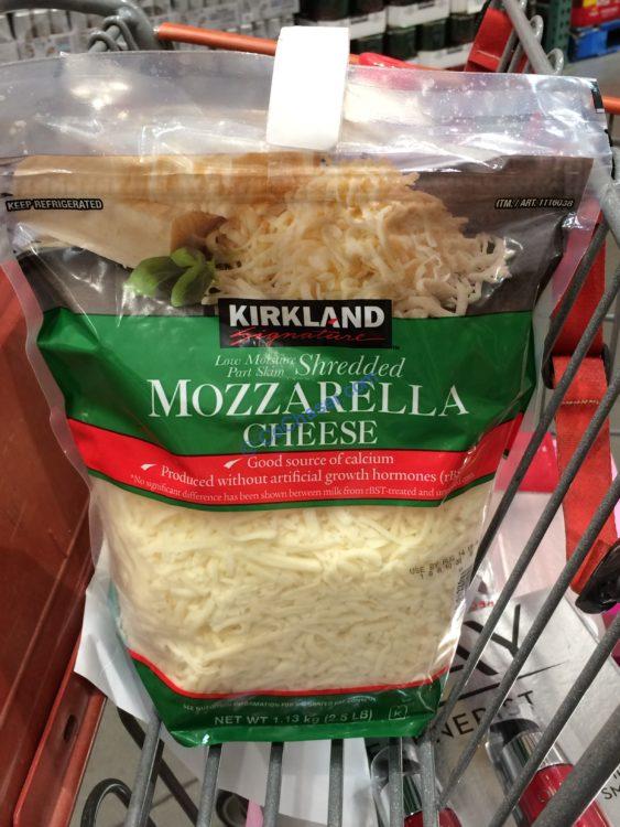 Kirkland Signature Shredded Mozzarella 2/2.5 Pound Bags