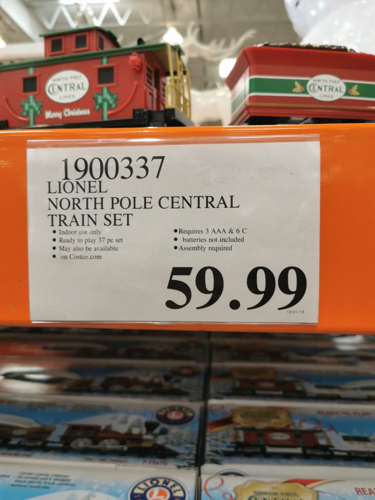 Costco1900337LionelNorthPoleCentralTrainSettag CostcoChaser