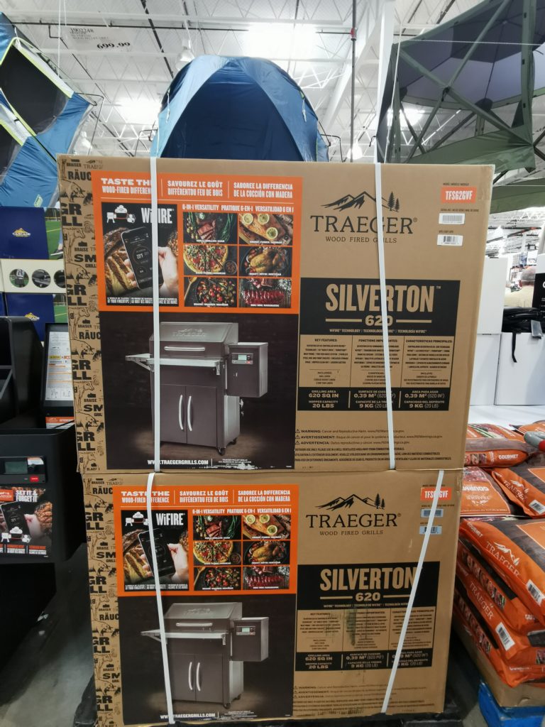 Costco1902248TraegerSilverton620PelletGrill1 CostcoChaser