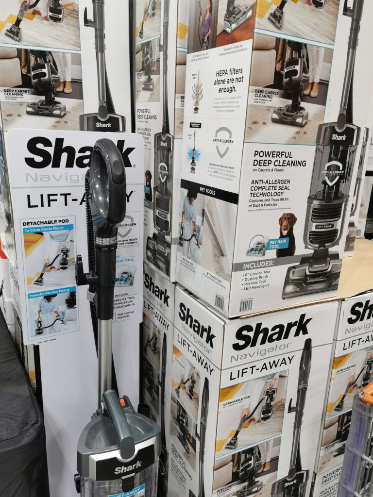 Costco3752553SharkNavigatorLiftAwayUprightVacuum1 CostcoChaser