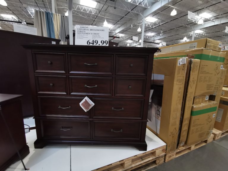 Universal Broadmoore Fergus Gentleman’s Chest CostcoChaser