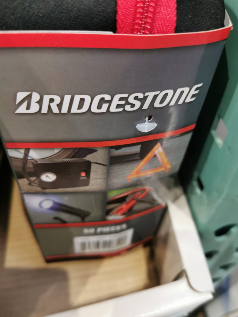 Costco1442049BridgestoneAutoSafetyEmergencyKit3 CostcoChaser