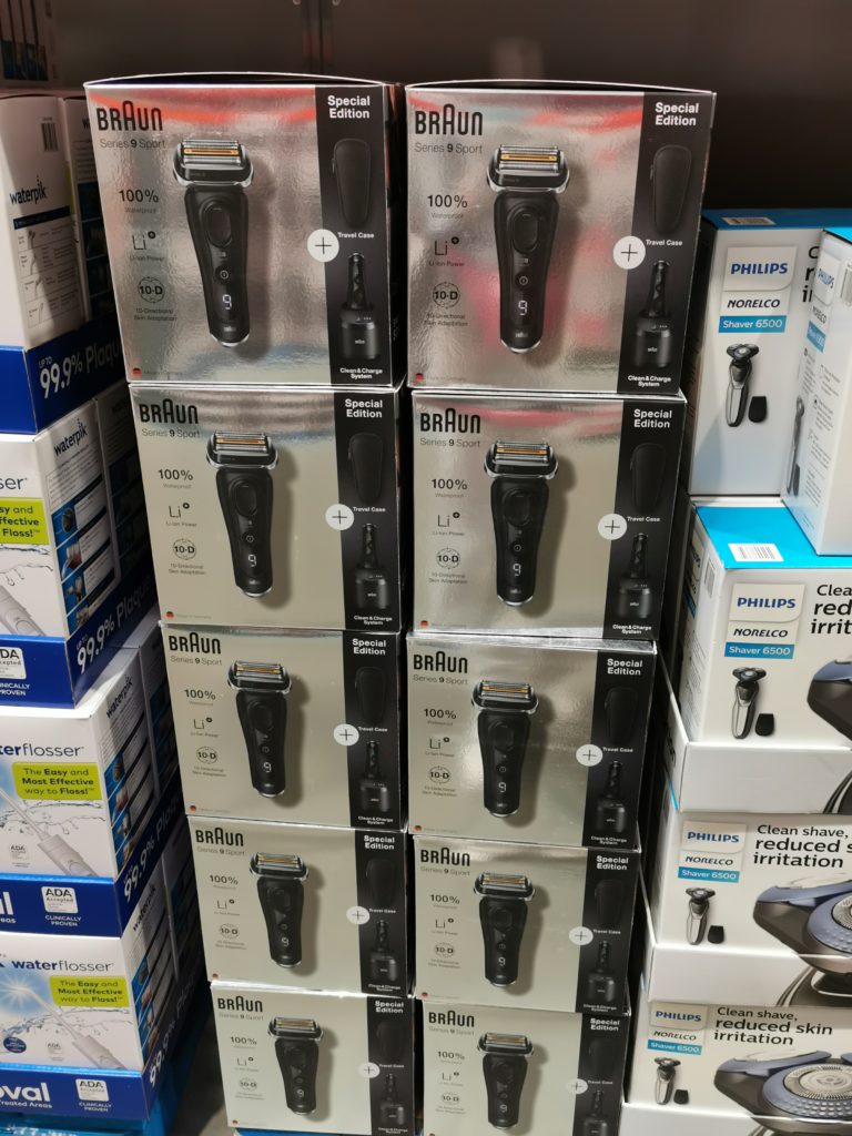 Costco1526634BraunSeries9ShaverwithCleanandChargeSystemall