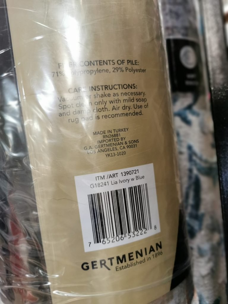 Costco1390721CentennoAreaRugbar CostcoChaser