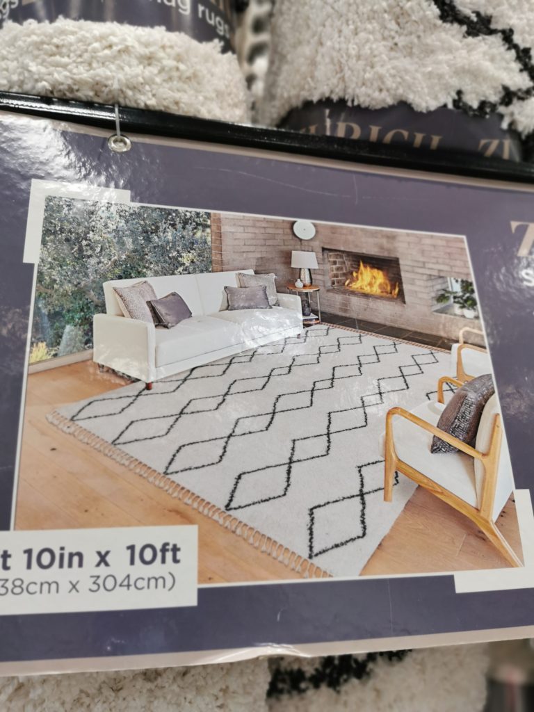 Costco1472917ZurichAreaRug CostcoChaser