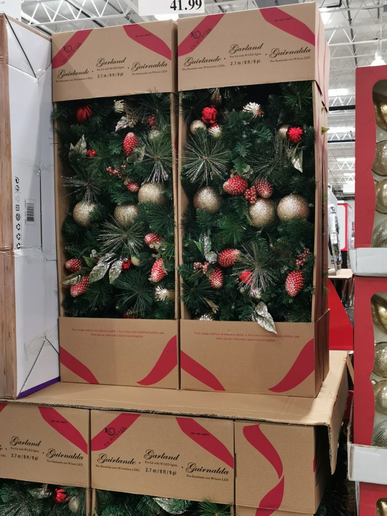Costco14869799Garlandwith90LEDLights CostcoChaser