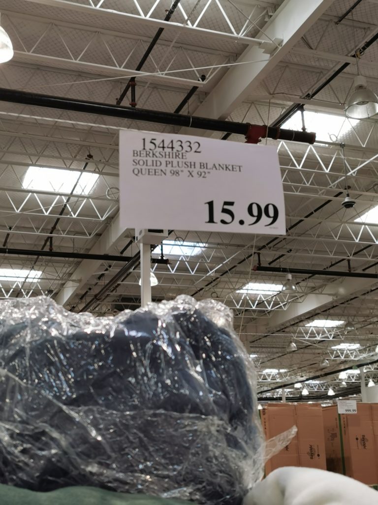 Costco15443331544332BerkshireSolidPlushBlankettag1 CostcoChaser