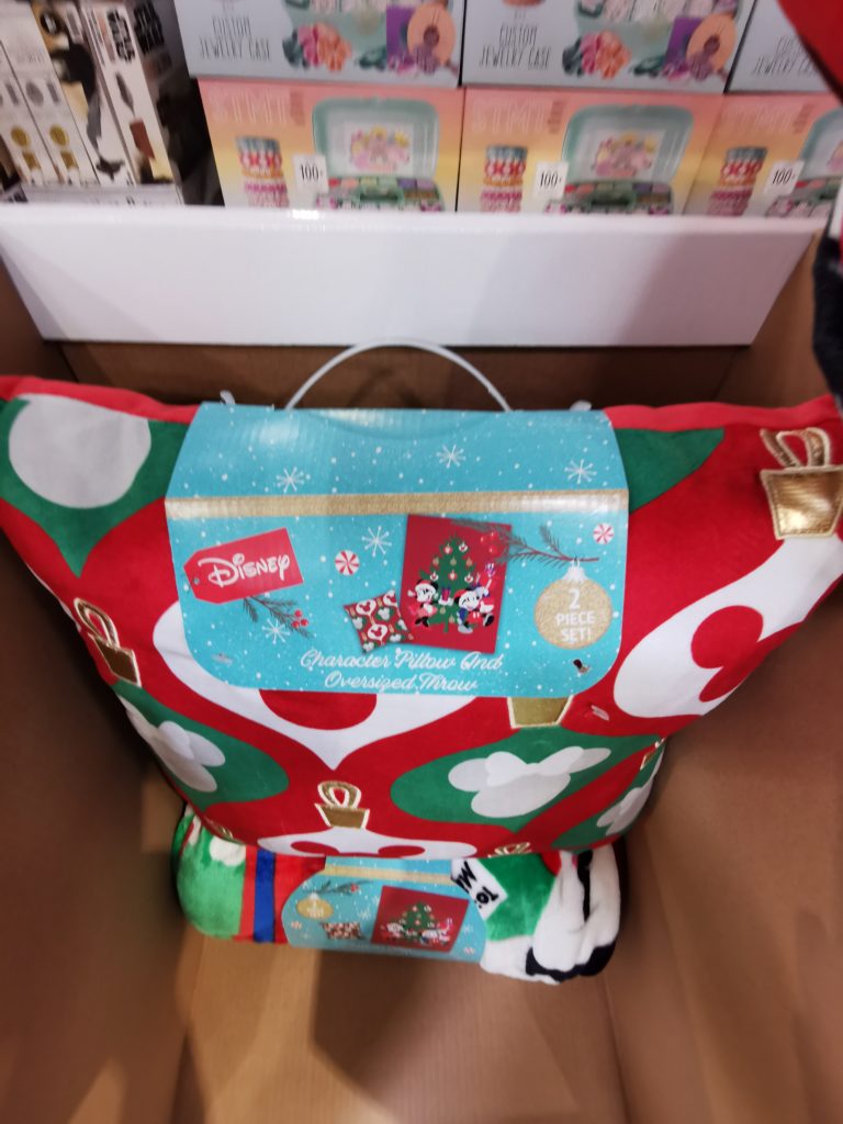 Costco1552300LayFrancoLicensedCharacterThrowPillowSet2