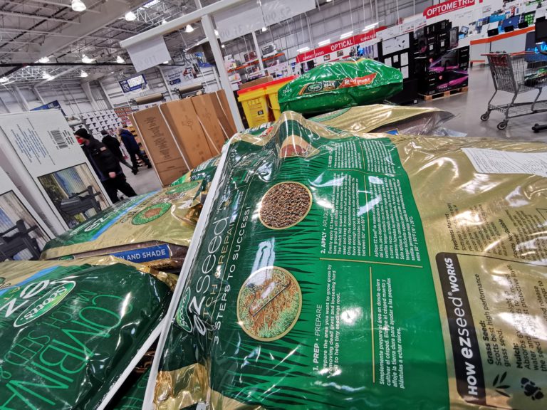 Costco1117547ScottsEZSeedSunShadeRepairSeedMulchFert3