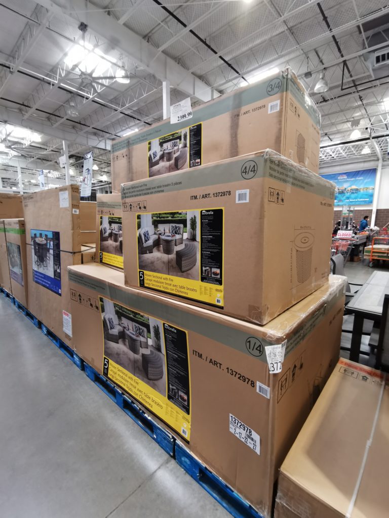 Costco1372978SunvillaLaguna5PieceWovenSectionalwithFireTable