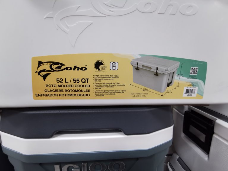 Costco1319057IglooMaxColdLatitude62QTRollingCooler2 CostcoChaser