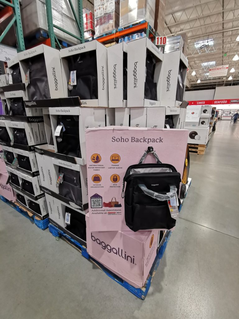 Costco1609682BaggalliniSOHOBackpackBlackall CostcoChaser