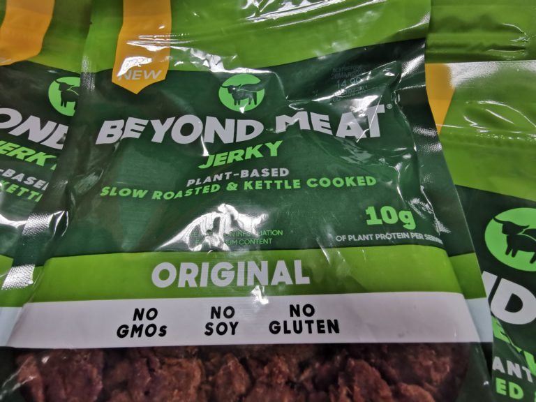 Costco1633478BeyondMeatPlantBasedJerky1 CostcoChaser