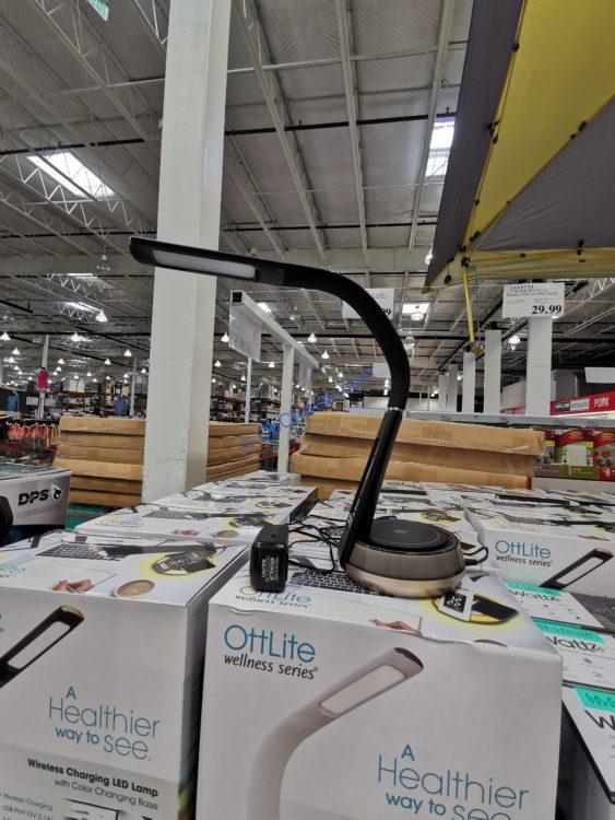 OTTLITE LED Desk Lamp with Wireless Charging