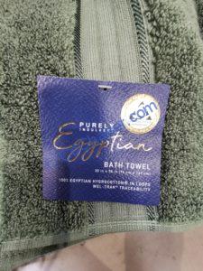 Costco-1630439-Purely-Indulgent-Egyptian-Cotton-Bath-Towel1
