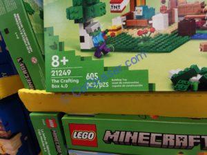 Costco-1021972-LEGO-Minecranft-Crafting-Box-Dreamzzz-Stable5