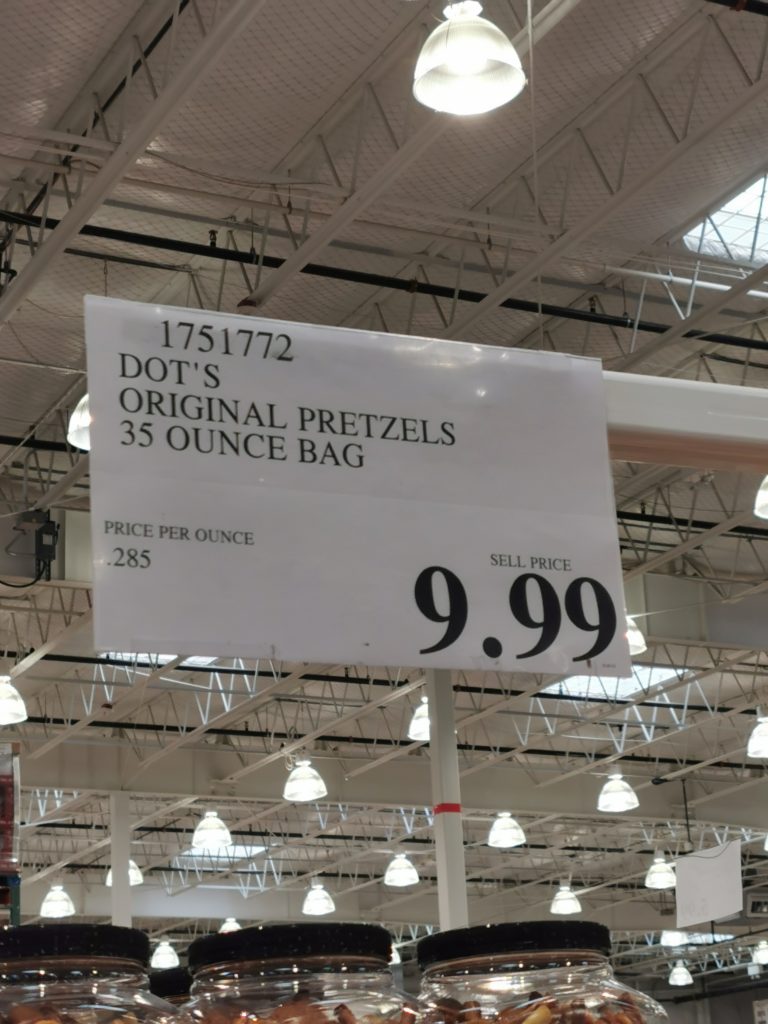 Costco1751772DotsOriginalPretzelstag CostcoChaser