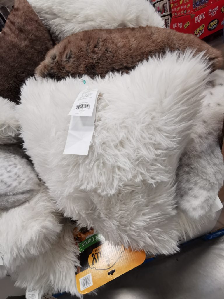 Costco1745255FAUXFURDecorativePillowBrentwoodOriginals2
