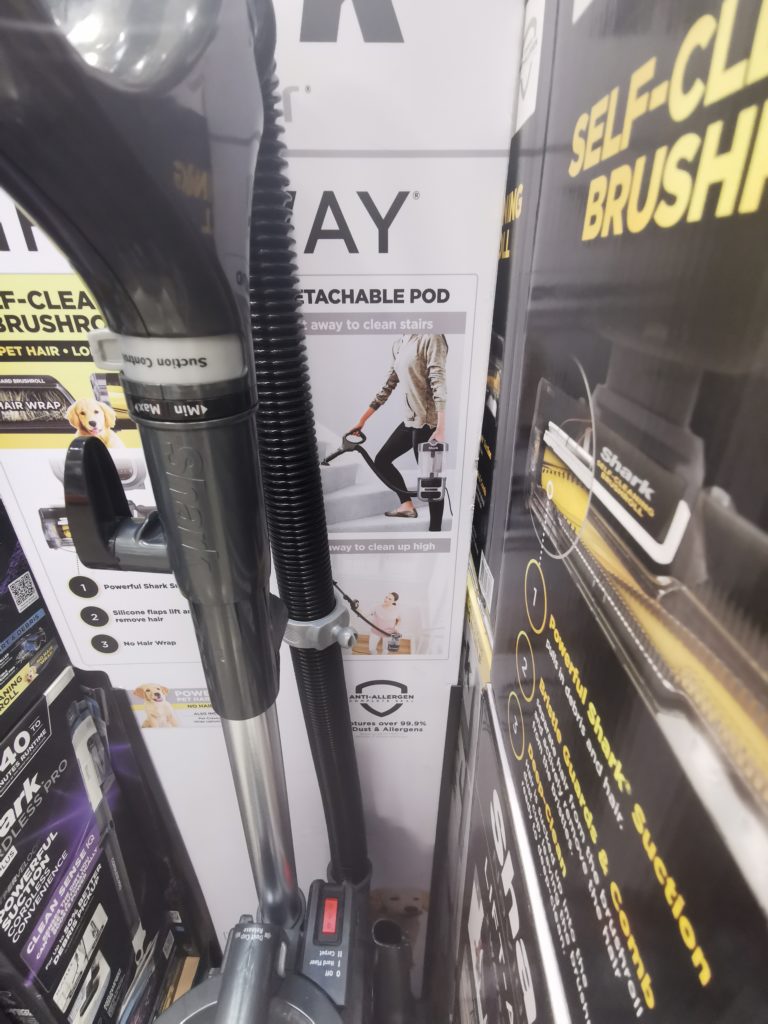 Costco4752553SharkNavigatorLiftAwayUprightVacuum10 CostcoChaser