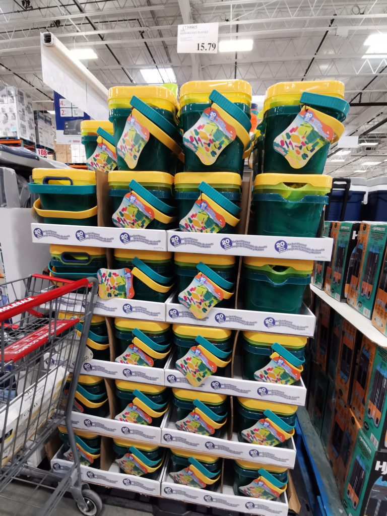 Costco173990520pieceSandBucketPlaysetall CostcoChaser